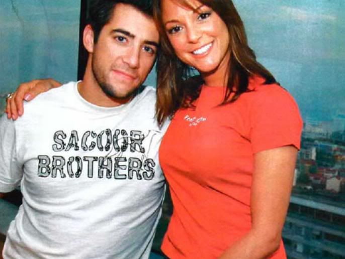 No se puede mostrar la imagen “http://i824.photobucket.com/albums/zz165/asara657/t99.jpg?t=1258388616” porque contiene errores.