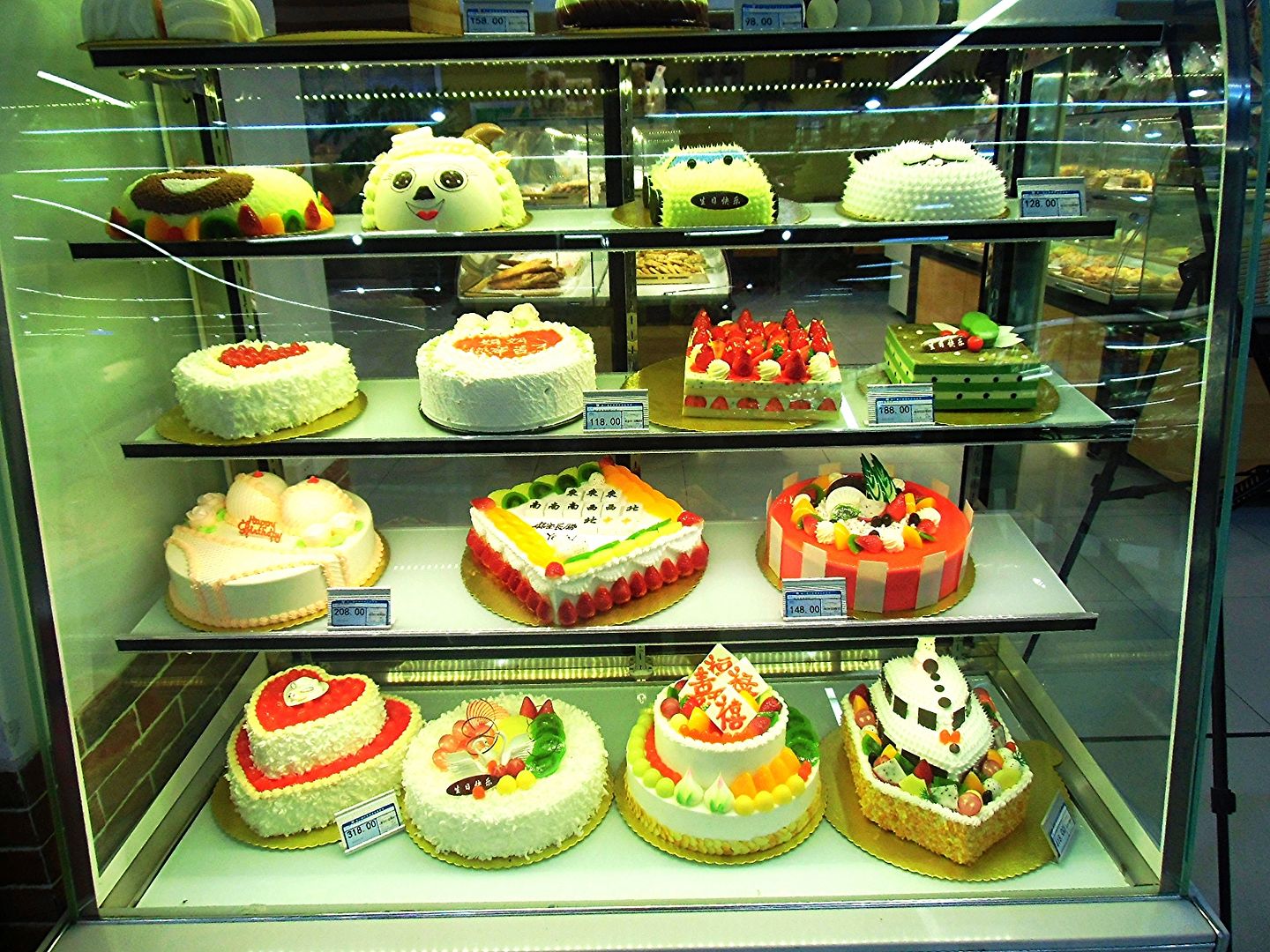 Нет, я кому попало врать не стану! Нет, я кому попало врать не стану!