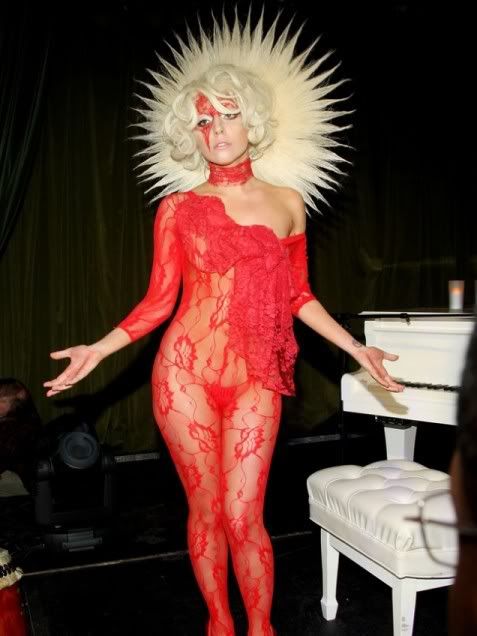 lady gaga outfits. Lady Gaga Red Outfit