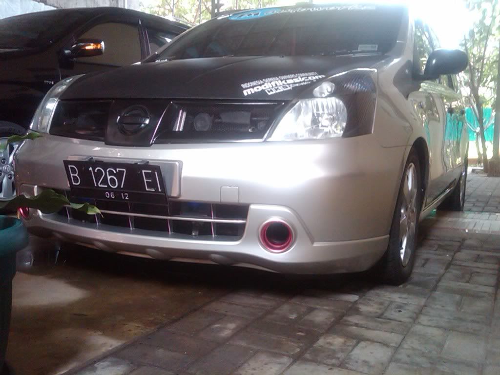 Nissan Grand Livina 2007 Grey Metallic